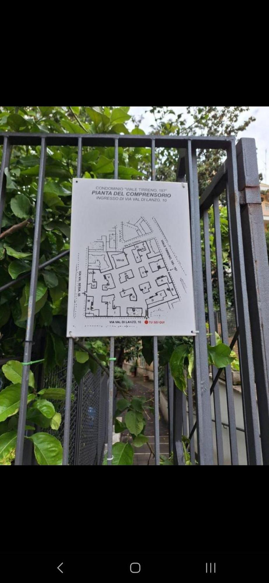 Alloggio in famiglia For Rent In Conca D'oro Near Subway Line B