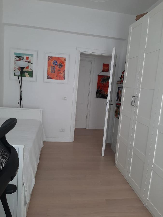 Hospedagem domiciliar For Rent In Conca D'oro Near Subway Line B